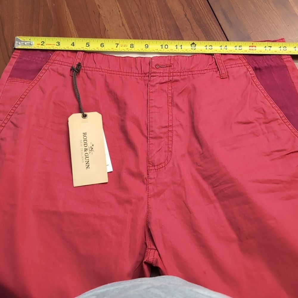 Rodd & Gunn Mornington Short In Chilli Red Men’s Size 36 NWT - Picture 11 of 13
